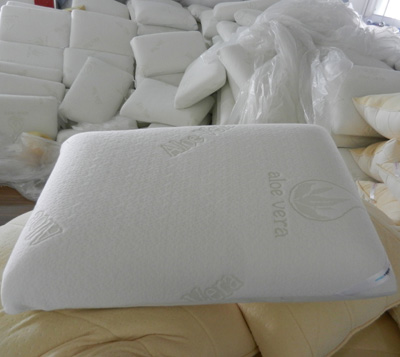 Traditional memory foam pillow with holes  TC-TP01H